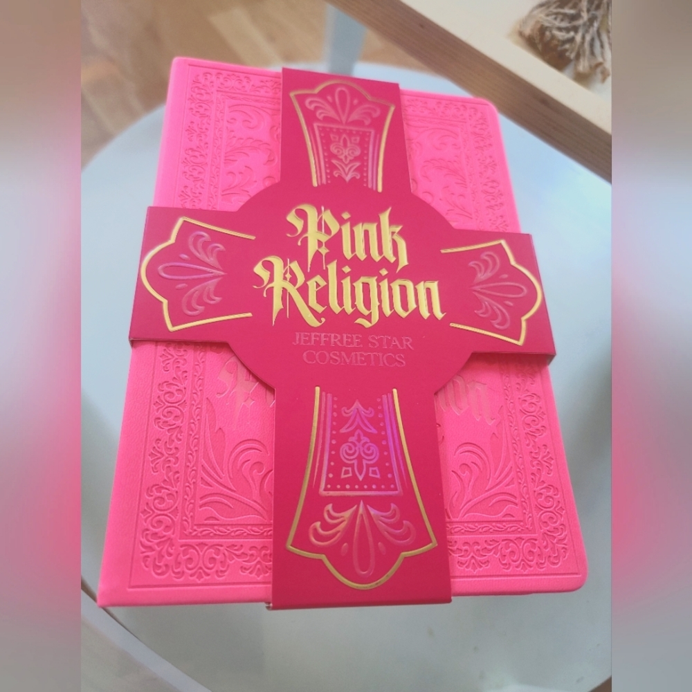 Pink Religion JEFFREE STAR Eyeshadow Palette